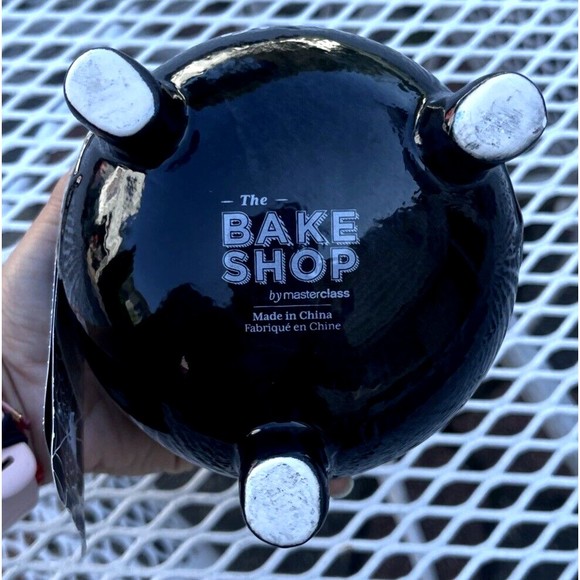***SOLD*** The Bakeshop Witch's Brew Halloween Cauldron Rare HTF Gloss Black - Picture 8 of 8